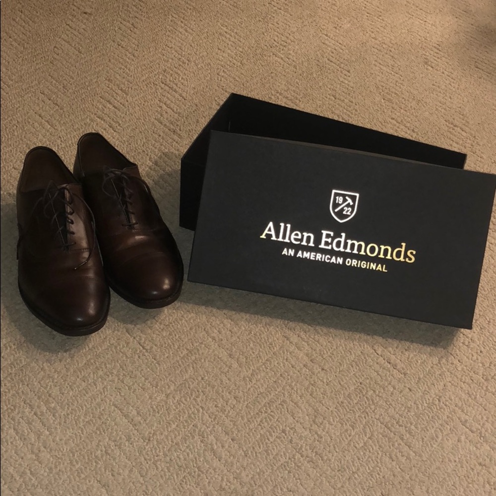Allen Edmond Park Avenue Dark Brown
